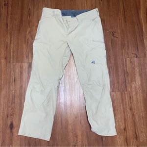 Men’s Eddie Bauer Khaki Hiking Pants 36x30